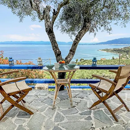 2 Bedroom Lovely Home In Kalamata Exterior foto