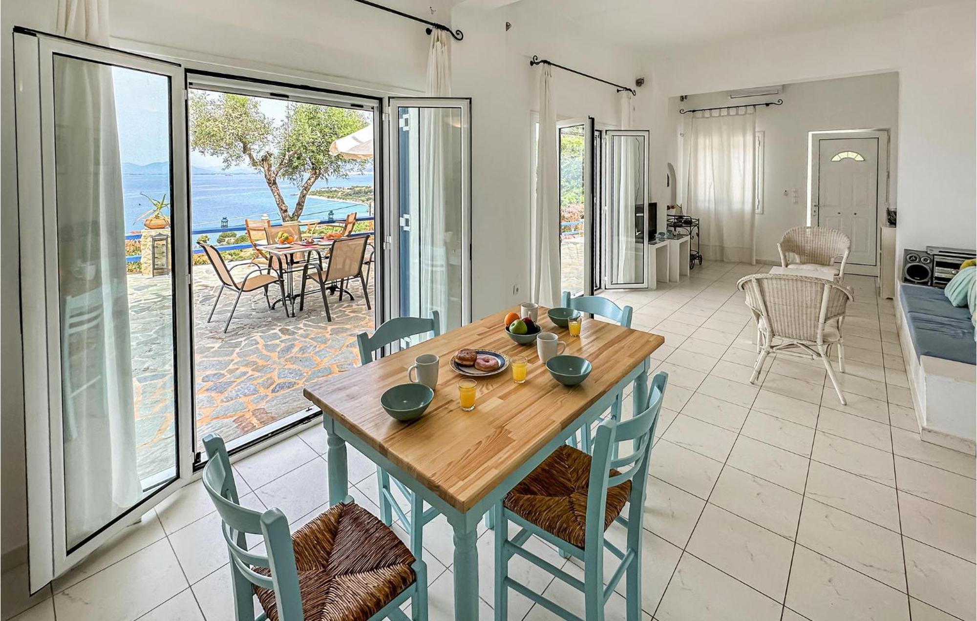 2 Bedroom Lovely In